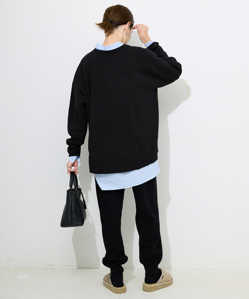 SLOBE IENA(スローブイエナ)の「《セットアップ対応可/追加》ウォッシャブルスムース クルーネックプルオーバー(ニット/セーター・レディース・ブラウン/ピンク/ブラック/アイボリー・FREE)」の20枚目の写真