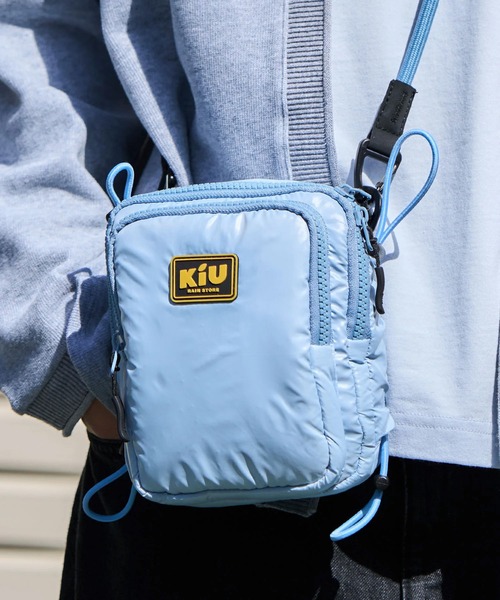 KiU(キウ)の「KiU/キウ ショルダーバッグ パフィーミニクロスバッグ K485(ショルダーバッグ・メンズ・シルバー/ブラック/サックスブルー・FREE)」の22枚目の写真