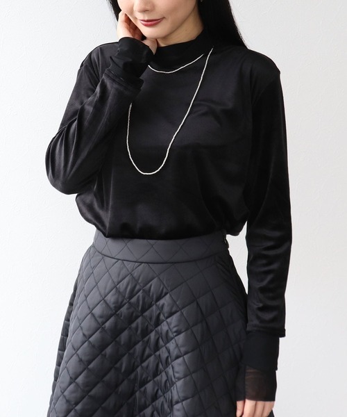 Three Four Time（ｽﾘｰﾌｫｰﾀｲﾑ）の「ベロア×シアータートル（Tシャツ/カットソー・レディース・ブラック/グレー/ブルー・FREE）」の2枚目の写真