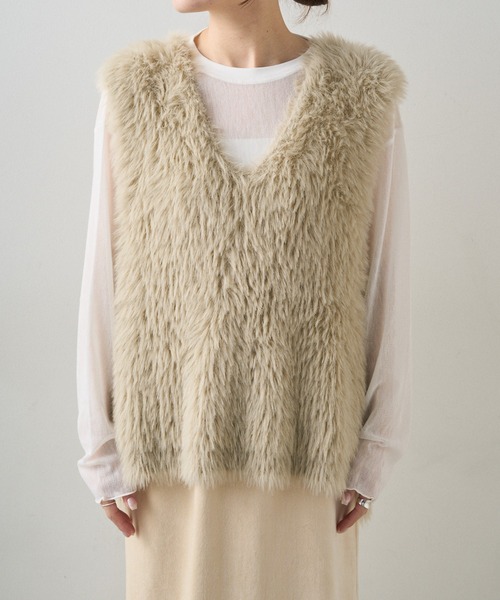 PUAL CE CIN（ピュアルセシン）の「シャギーニットベスト（ベスト・レディース・ベージュ/チャコールグレー・FREE）」の12枚目の写真