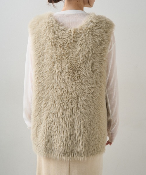 PUAL CE CIN（ピュアルセシン）の「シャギーニットベスト（ベスト・レディース・ベージュ/チャコールグレー・FREE）」の11枚目の写真