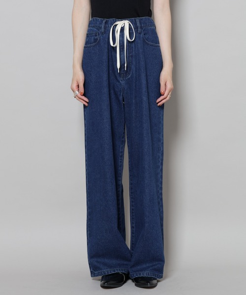 NANO universe（ナノユニバース）の「ドロストワイドデニムパンツ（デニムパンツ・レディース・ネイビー/ダークネイビー/ライトブルー・FREE）」の12枚目の写真