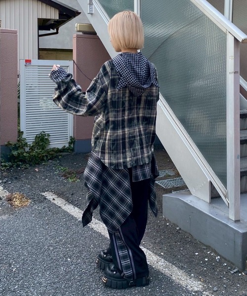 Candy Stripper（キャンディストリッパー）の「DEVIL CHECK シャツ（シャツ/ブラウス・レディース・ブラック/ブラウン/レッド・FREE）」の11枚目の写真