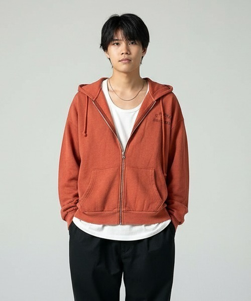 Levi's(リーバイス)の「Levi's(リーバイス)【メンズ】ジップパーカー(スウェット・メンズ・レッド・S/L/M)」の1枚目の写真