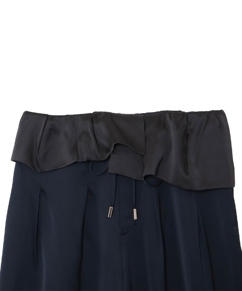 THINGS THAT MATTER（シングス ザット マター）の「PEPLUM SATIN EASY PANTS / ペプラム サテン イージー パンツ（その他パンツ・レディース・ブラウン/ネイビー/ブラック・1/2）」の21枚目の写真