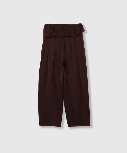 THINGS THAT MATTER（シングス ザット マター）の「PEPLUM SATIN EASY PANTS / ペプラム サテン イージー パンツ（その他パンツ・レディース・ブラウン/ネイビー/ブラック・1/2）」の17枚目の写真