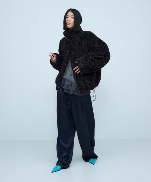 THINGS THAT MATTER（シングス ザット マター）の「PEPLUM SATIN EASY PANTS / ペプラム サテン イージー パンツ（その他パンツ・レディース・ブラウン/ネイビー/ブラック・1/2）」の12枚目の写真