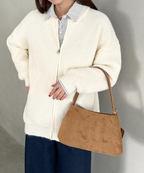 wears(ウェアーズ)の「ポーチ/サングラスホルダー付きスウェード風ワンハンドルバッグ(ハンドバッグ・レディース・キャメル/マスタード/ブラウン/グリーン/ブラック・FREE)」の9枚目の写真