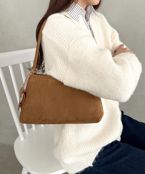 wears(ウェアーズ)の「ポーチ/サングラスホルダー付きスウェード風ワンハンドルバッグ(ハンドバッグ・レディース・キャメル/マスタード/ブラウン/グリーン/ブラック・FREE)」の14枚目の写真