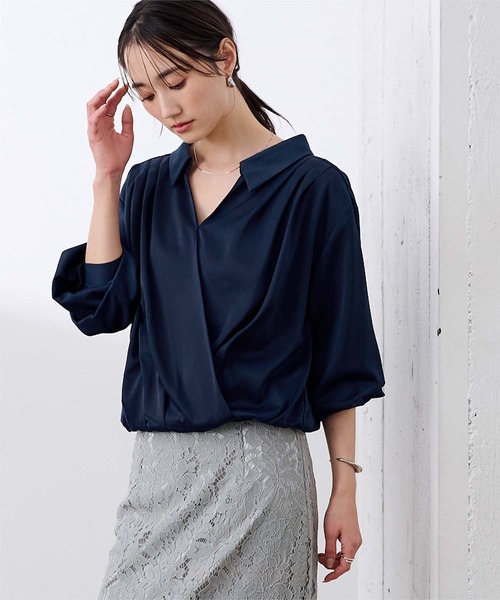 UR'S(ユアーズ)の「サテンカシュクールブラウス(シャツ/ブラウス・レディース・ネイビー/ベージュ・S/L/M)」の1枚目の写真