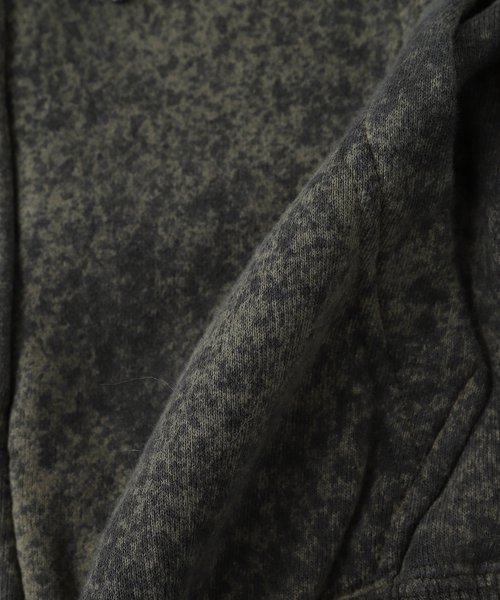 NOMA t.d.（ノーマティーディー）の「NOMARHYTHM TEXTILE (ノーマリズム テキスタイル) Hand Dye Twist パーカー（パーカー・メンズ・グリーン・2/3）」の7枚目の写真