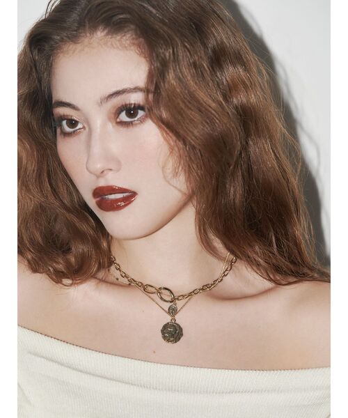 EVRIS（エヴリス）の「COIN CHARM 3連ネックレス（ネックレス・レディース・シルバー/ゴールド・FREE）」の2枚目の写真