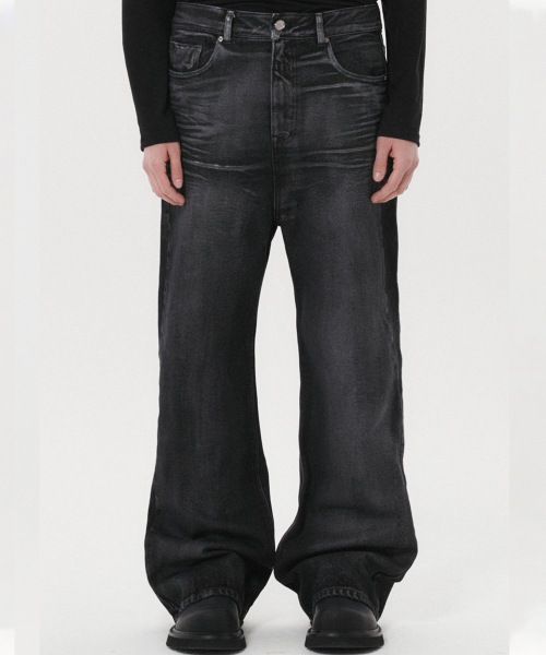 コーティングフレアデニムパンツ（デニムパンツ）｜DNSR（ディーエヌエ