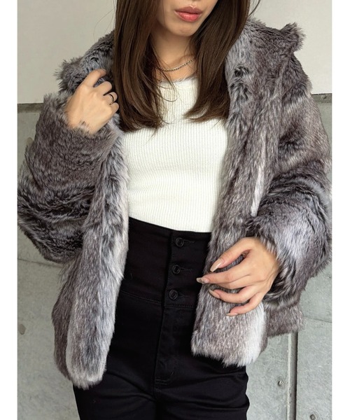 EGOIST（エゴイスト）の「ニュアンスカラーファーコート（その他アウター・レディース・グレー・FREE）」の6枚目の写真