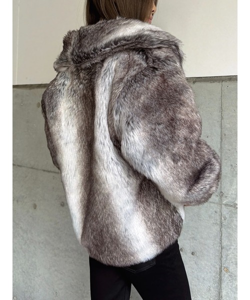 EGOIST（エゴイスト）の「ニュアンスカラーファーコート（その他アウター・レディース・グレー・FREE）」の7枚目の写真