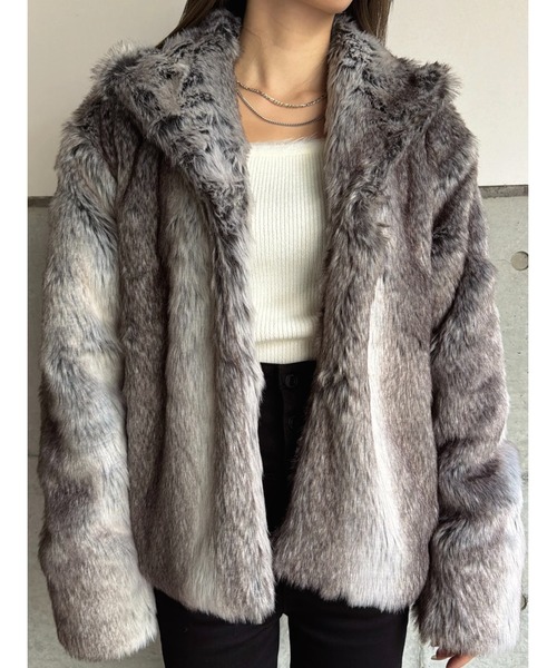 EGOIST（エゴイスト）の「ニュアンスカラーファーコート（その他アウター・レディース・グレー・FREE）」の5枚目の写真