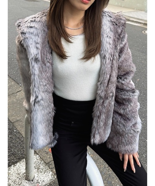 EGOIST（エゴイスト）の「ニュアンスカラーファーコート（その他アウター・レディース・グレー・FREE）」の11枚目の写真