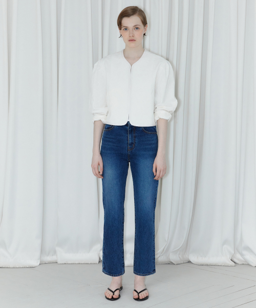 SINOON(シヌーン)の「ROUND BOMBER JACKET (WHITE)(テーラードジャケット・レディース・ホワイト・FREE)」の2枚目の写真