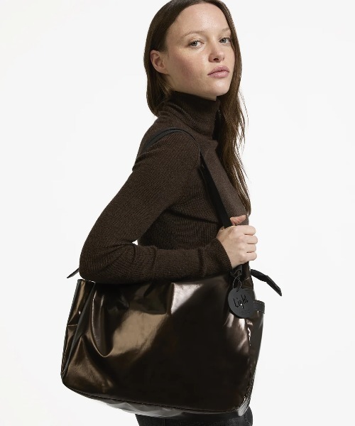 Jack Gomme（ジャックゴム）の「【JACK GOMME】ショルダーバッグ トートバッグ　LEVANT Sac cabas（ショルダーバッグ・レディース・インディゴブルー/モカ/シルバー/ブラック/アイボリー/オリーブ/ワインレッド・FREE）」の8枚目の写真