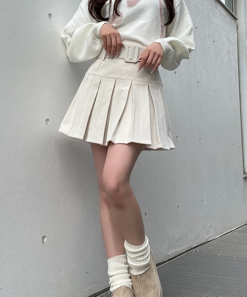 one way（ワンウェイ）の「コーデュロイ太ベルトプリーツスカート（スカート・レディース・ブラウン/ホワイト/ブラック・SMALL/MEDIUM）」の5枚目の写真