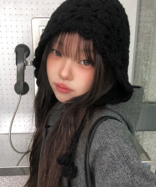 anyonemore（エニワンモア）の「花モチーフクロシェ編みボンネット