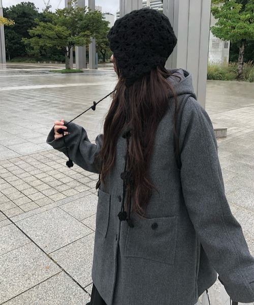 anyonemore(エニワンモア)の「花モチーフクロシェ編みボンネットニット帽(ニットキャップ/ビーニー・レディース・ブラック・FREE)」の3枚目の写真
