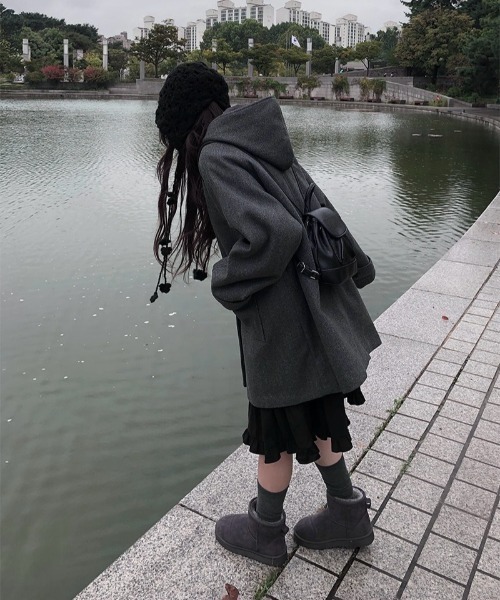 anyonemore（エニワンモア）の「花モチーフクロシェ編みボンネット