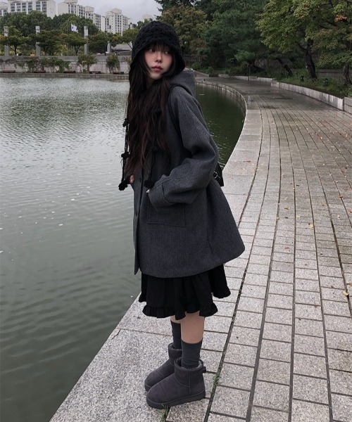 anyonemore(エニワンモア)の「花モチーフクロシェ編みボンネットニット帽(ニットキャップ/ビーニー・レディース・ブラック・FREE)」の13枚目の写真