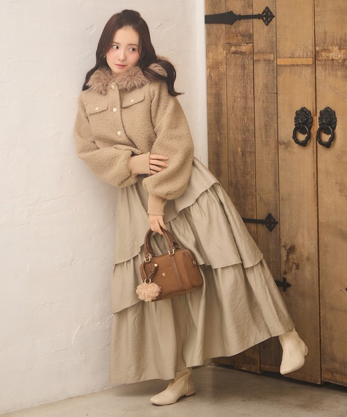 Seemi. byNICECLAUP（ シーミーバイナイスクラップ）の「【Seemi.】フードファーボアジャケット（その他アウター・レディース・ベージュ/ブラック/オフホワイト・FREE）」の12枚目の写真