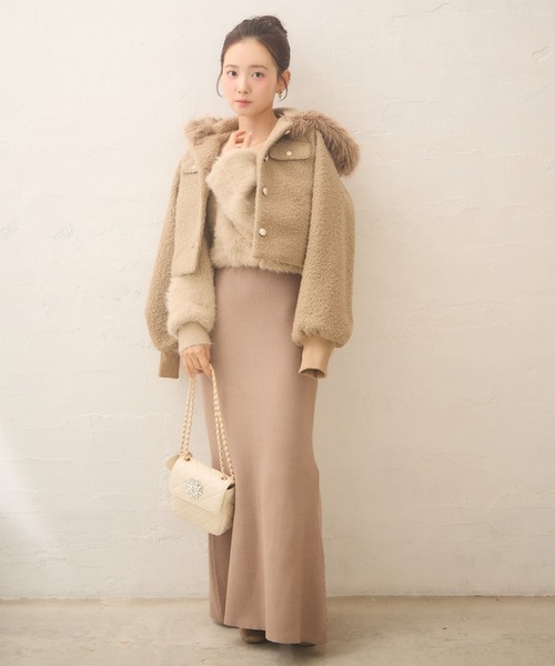 Seemi. byNICECLAUP（ シーミーバイナイスクラップ）の「【Seemi.】フードファーボアジャケット（その他アウター・レディース・ベージュ/ブラック/オフホワイト・FREE）」の20枚目の写真