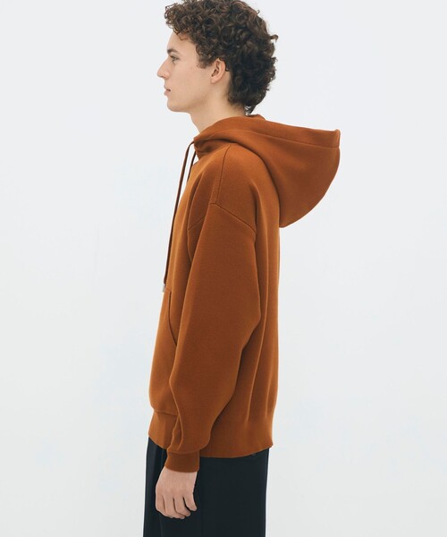 caban（キャバン）の「コットンカシミヤ パーカ（ニット/セーター・メンズ・キャメル/ライトグリーン/ライトブルー・S/M/L）」の5枚目の写真