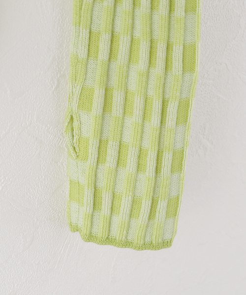 JOURNAL STANDARD（ジャーナルスタンダード）の「【ANNUAL/アニュアル】 Chekered rib Turtle PO（ニット/セーター・レディース・グリーン/イエロー・FREE）」の5枚目の写真