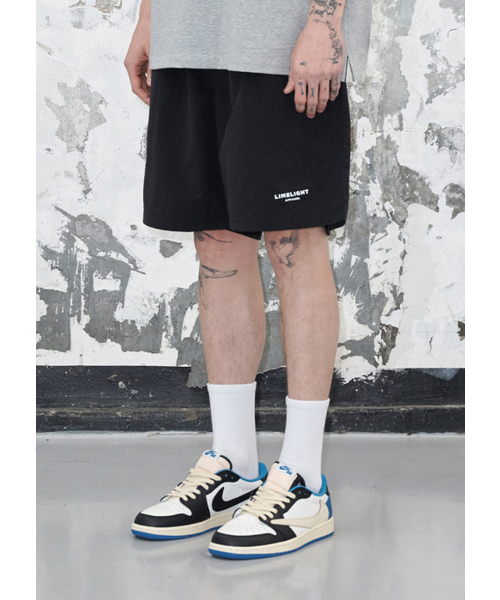 LIMELIGHT APPAREL(ライムライトアパレル)の「アパレルライムライトロゴナイロンショーツ(ブラック/ホワイト)(その他パンツ・メンズ・その他・LARGE/X-LARGE/XX-LARGE/SMALL/MEDIUM)」の1枚目の写真
