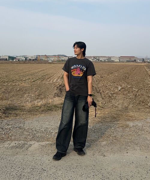 MOZMOZ(モズモズ)の「ハイラビット オーバーサイズ ピグメント 半袖Tシャツ チャコール(Tシャツ/カットソー・レディース・その他・M/XL/XXL)」の2枚目の写真