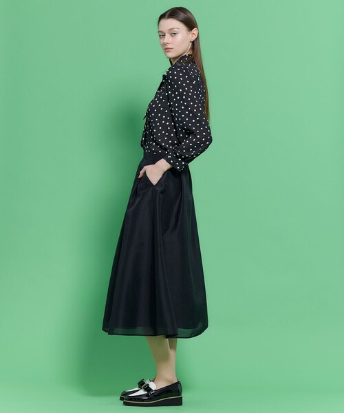 TOCCA(トッカ)の「PROMISE RIBBON ROSETTE ドット柄ブラウス(シャツ/ブラウス・レディース・アイボリー系5/ブラック系5・0/4)」の12枚目の写真