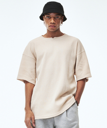 WEST GRAND BOULEVARD（ウエストグランドブルバード）の「オーバーサイズワッフルヘンリーネック半袖Tシャツライトベージュ（Tシャツ/カットソー）」