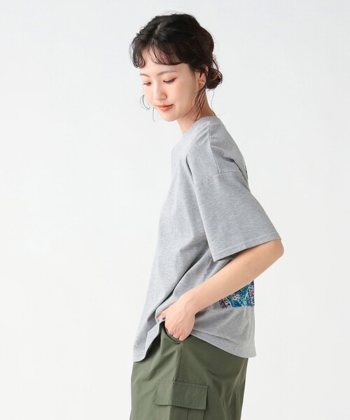 BEAMS HEART(ビームスハート)の「【8/13値下げ】後ろスカーフ Tシャツ(Tシャツ/カットソー・レディース・オフホワイト/グレー/ブラック/ブラック系その他3・FREE)」の12枚目の写真