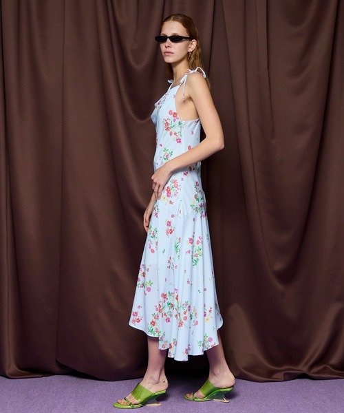 MAISON SPECIAL(メゾンスペシャル)の「Flower Camisole Dress/フラワーキャミワンピース(ワンピース・レディース・ホワイト/ブラック・38/36)」の3枚目の写真