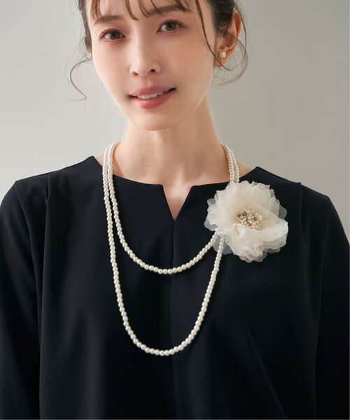 ikka（イッカ）の「【フォーマル対応】フラワーコサージュ（ブローチ/コサージュ・レディース・ベージュ/オフホワイト/クリーム/ライトグレー/ホワイト・FREE）」の10枚目の写真