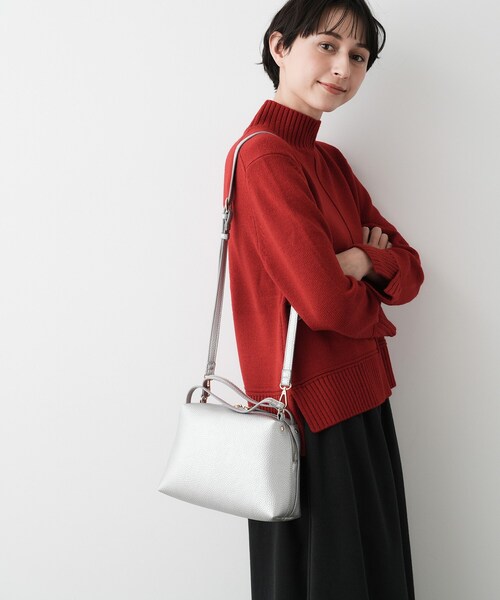 Dessin（デッサン）の「【2WAY】ラウンドフォルムショルダーバッグ（ショルダーバッグ・レディース・ライトグレー/ブラック/ブラウン系/シルバー/アイボリー・00）」の5枚目の写真