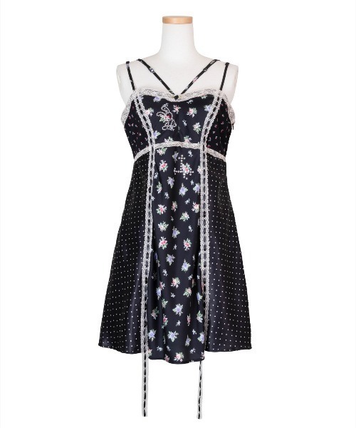 rurumu:（ルルムウ）の「rurumu:/ルルムウ/collage satin camisole dres（ワンピース・レディース・ブラック/ネイビー/ラベンダー/ブラウン/アイボリー・M/S）」の2枚目の写真