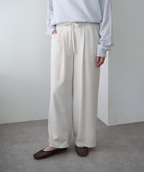 SHENERY(シーナリー)の「ウエストデザインパンツ(その他パンツ・レディース・ブラック/アイボリー・36/38)」の7枚目の写真