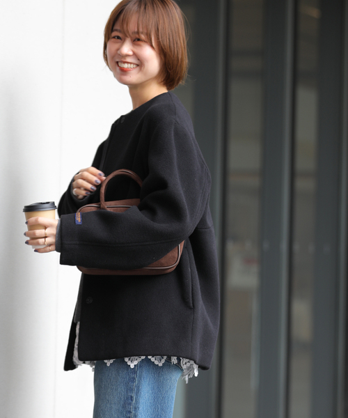 JOURNAL STANDARD relume（ジャーナルスタンダード　レリューム）の「《追加3》スーパーファインビーバークルーネックコート（ノーカラーコート・レディース・ベージュ/ブラック/ブラック系その他・36/38）」の17枚目の写真