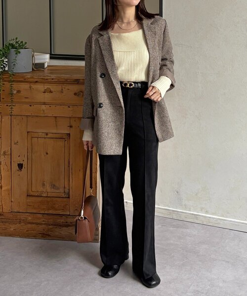 Thevon（ゼボン）の「Fスエードセミフレアパンツ（その他パンツ・レディース・ブラック/ブラウン・M/S）」の12枚目の写真