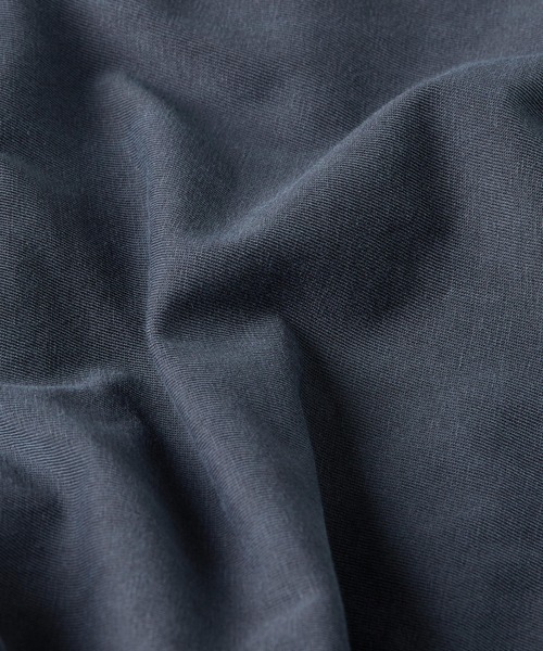 G-STAR（ジースター）の「Woven Mix Washed Jersey Dress/異素材ミックスウォッシュ加工ジャージーワンピース（ワンピース・レディース・ブルー系その他・MEDIUM/SMALL/X-SMALL）」の2枚目の写真