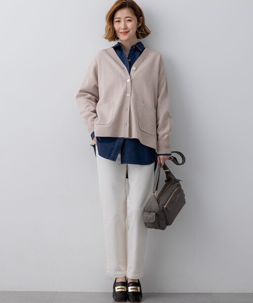 23区 L（ニジュウサンクオオキイサイズ）の「23区DENIM ストレートフィット デニムパンツ（デニムパンツ・レディース・ネイビー系/ホワイト系/ダルブルー系/スカイブルー系・50/48/46/44）」の11枚目の写真