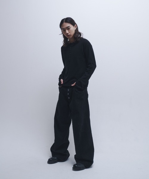 INTER FACTORY（インターファクトリー）の「takumu（MUU STUDIO） - Ensemble high gauge Henley neck knit / アンサンブルハイゲージヘンリーネックニット（ニット/セーター・メンズ・ネイビー/パープル/ブラック・3/2）」の10枚目の写真