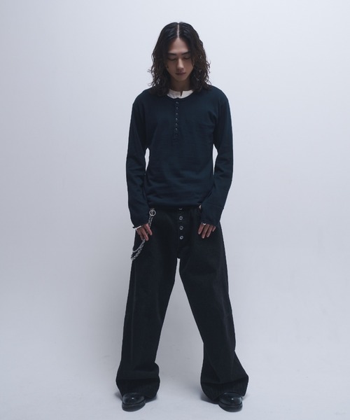 INTER FACTORY（インターファクトリー）の「takumu（MUU STUDIO） - Ensemble high gauge Henley neck knit / アンサンブルハイゲージヘンリーネックニット（ニット/セーター・メンズ・ネイビー/パープル/ブラック・3/2）」の22枚目の写真