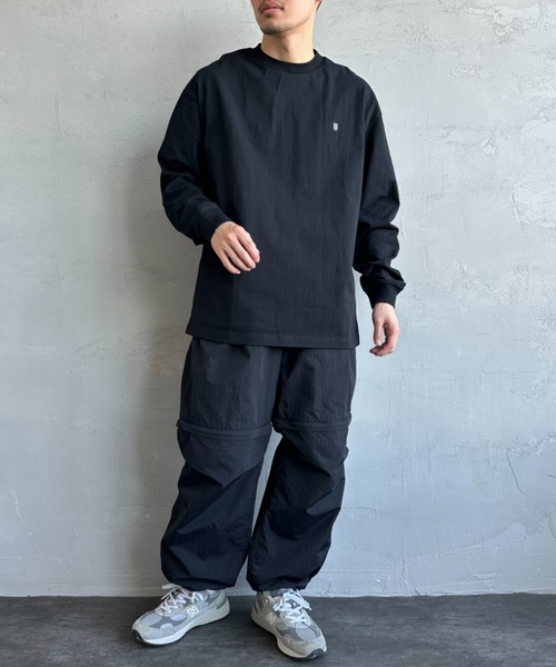 UNIVERSAL OVERALL（ユニバーサルオーバーオール）の「[UNIVERSAL OVERALL/ユニバーサルオーバーオール] 別注 ワンポイントロゴ刺繍 ロングスリーブTシャツ（Tシャツ/カットソー・レディース・オートミール/ホワイト/ブラック/ブルーグレー/ネイビー/ダークグレー/ブラウン・S/M/L）」の15枚目の写真