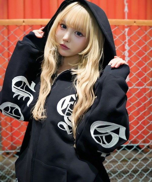 GALFY（ガルフィー）の「GA×GALFY-安心の背中ロゴのジップパーカー（パーカー・メンズ・カモフラージュ/ホワイト/ブラック・L/XL）」の7枚目の写真